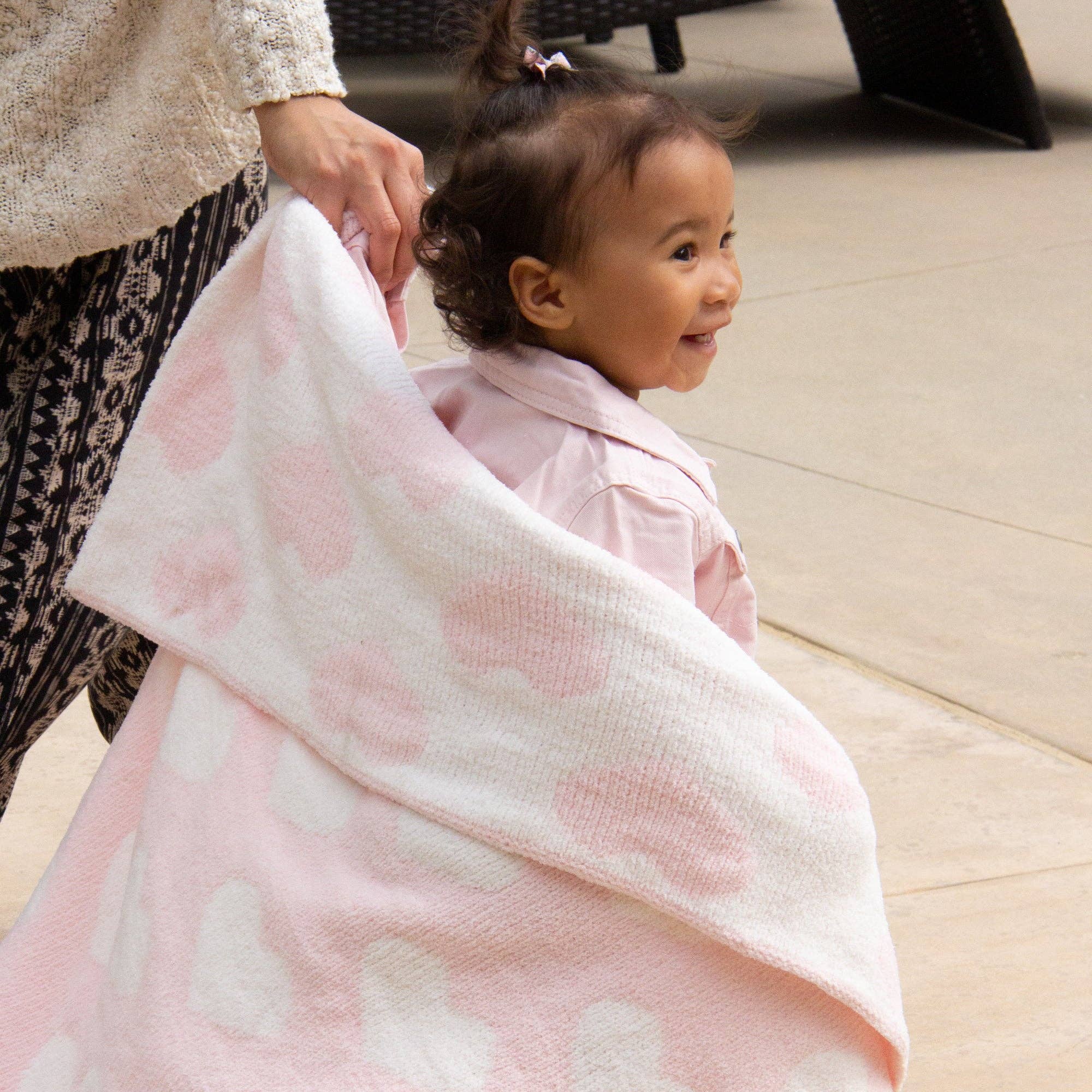Chenille Baby Blanket - Pink Hearts